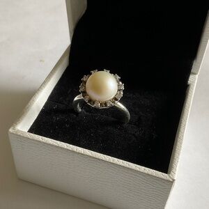 Pandora Silver Ring with Pearl and Clear Stones